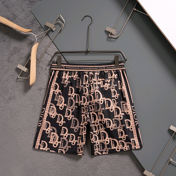 ブランドハーフパンツ背面デザイン